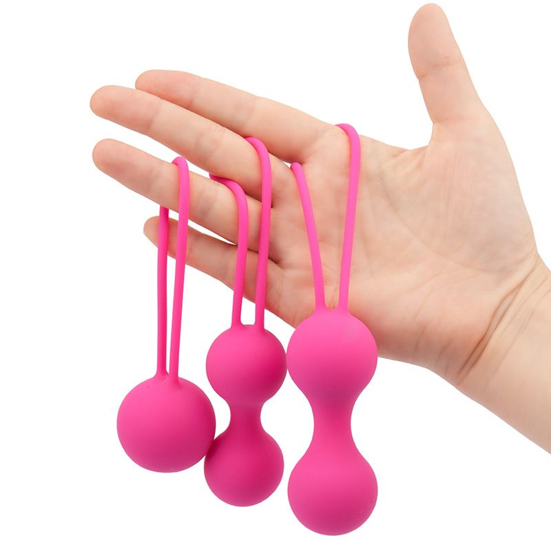 BOLAS KEGEL TRIO